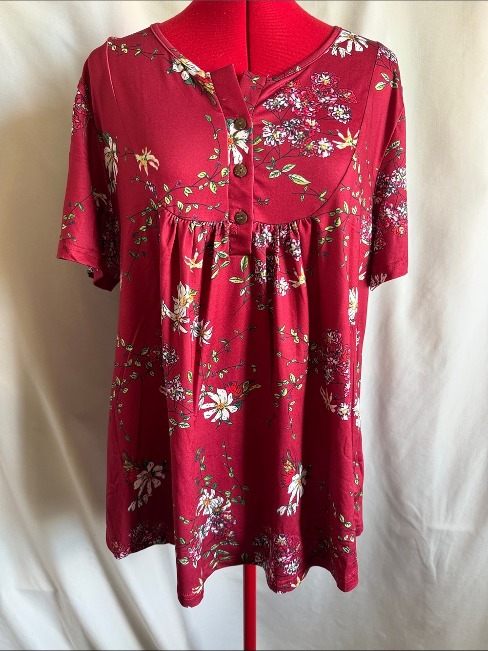 Floral Button-Yoke Tunic Top - Red